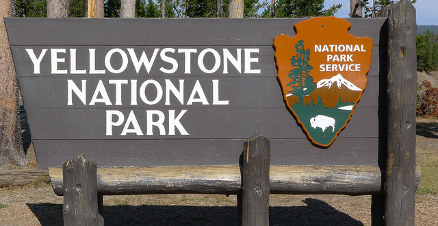 Yellowstone National Park South Entrance, Yellowstone visitation