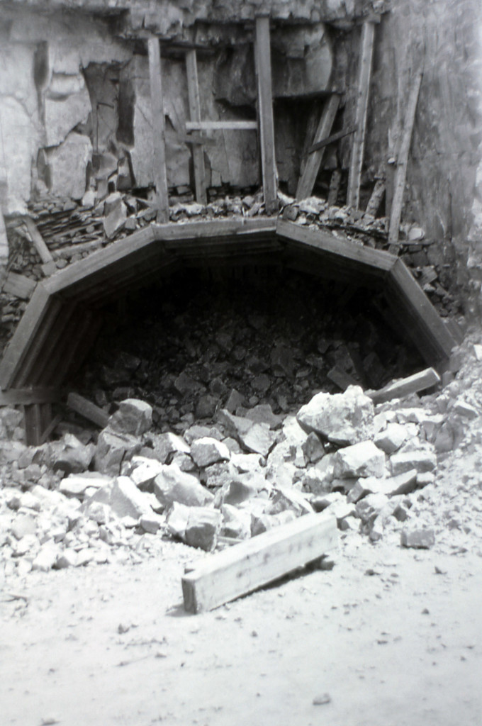 golden gate tunnel after collapse