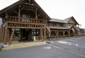 Old Faithful Lower Basin Store
