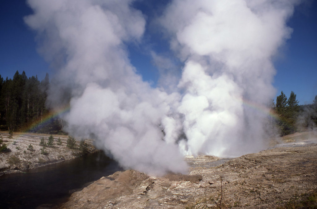 fan-and-mortar-geysers-with-rainbow-1977-j-schmidt